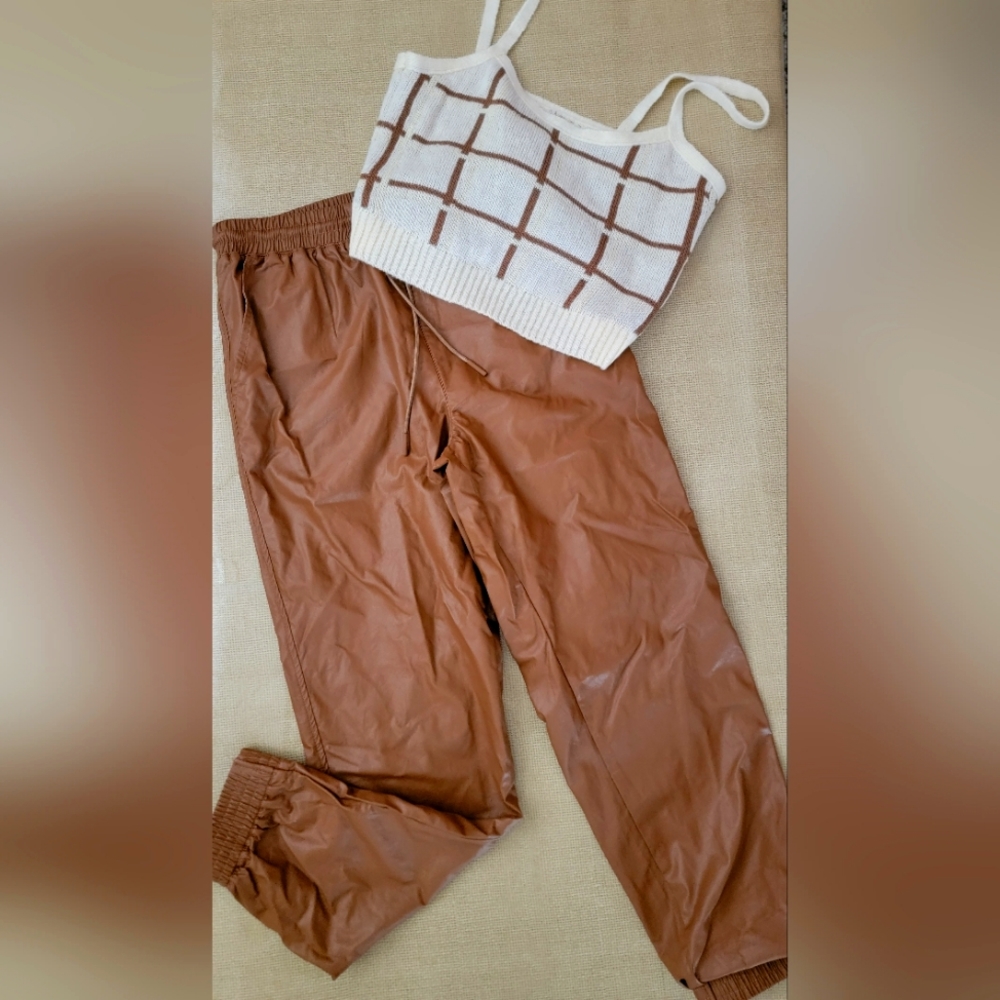 Tillys Crop Top & pants
